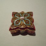 Boite en cloisonné , forme papillon