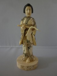 netsuke-okimono-femme5