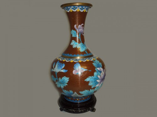 vase marron